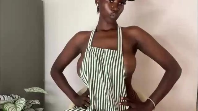 Image 4 of betty_fire_ Stream on Chaturbate on 1 day ago