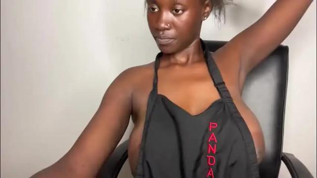 Image 2 of betty_fire_ Stream on Chaturbate on 1 month ago