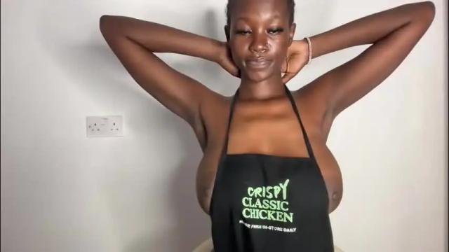 Image 2 of betty_fire_ Stream on Chaturbate on 25 days ago