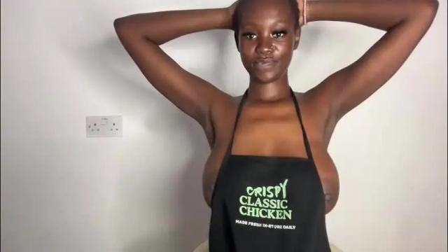 Image 4 of betty_fire_ Stream on Chaturbate on 25 days ago