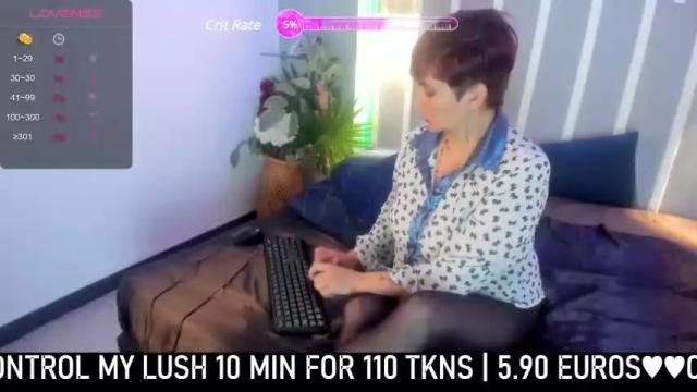 Image 2 of betty_goods__ Stream on Chaturbate on 14 months ago