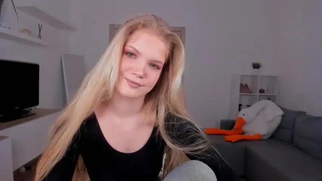 Thumbnail 1, betty_gre's Stream at Chaturbate, 18 months ago