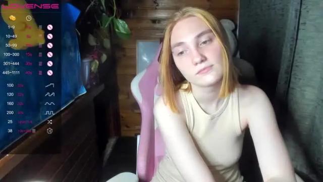 Image 2 of betty_witchy Stream on Chaturbate on 16 months ago