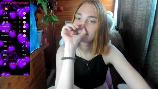Image 10 of betty_witchy Stream on Chaturbate on 16 months ago