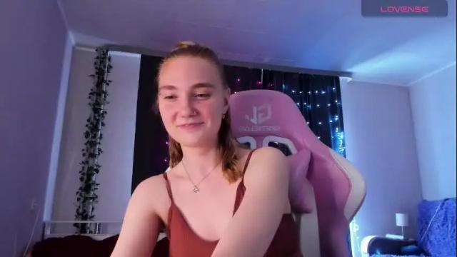 Image 12 of betty_witchy Stream on Chaturbate on 1 month ago