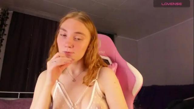 Image 8 of betty_witchy Stream on Chaturbate on 19 days ago