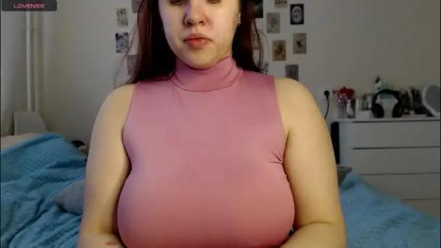 Image 4 of bettyandrich Stream on Chaturbate on 2 months ago