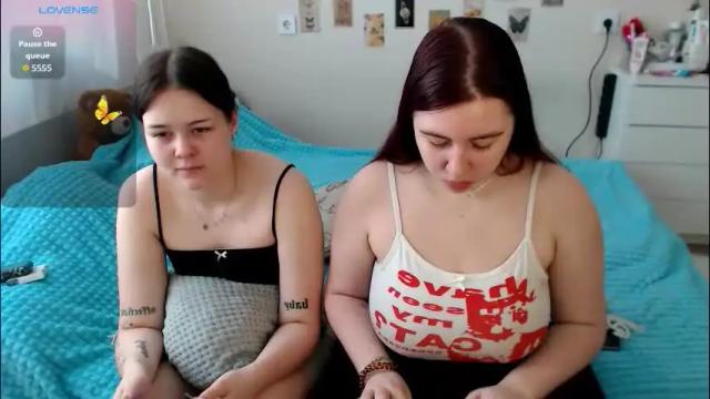 Image 4 of bettyandrich Stream on Chaturbate on 2 months ago