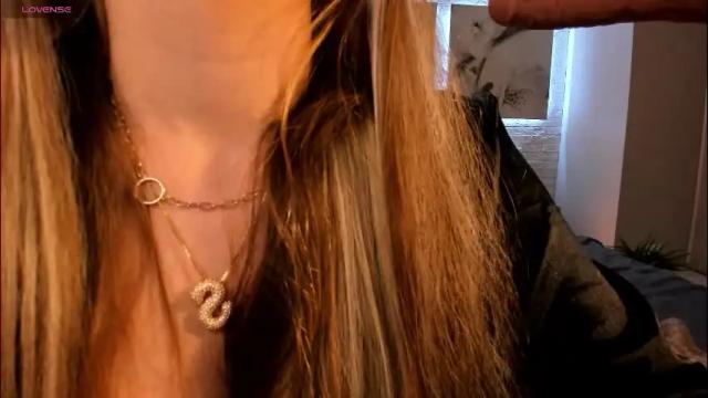 Image 12 of bettyrouse Stream on Chaturbate on 29 days ago