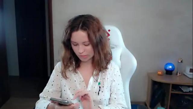 Image 7 of bettystar_ Stream on Chaturbate on 7 days ago