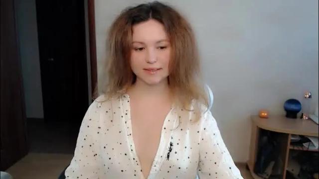 Image 12 of bettystar_ Stream on Chaturbate on 4 months ago