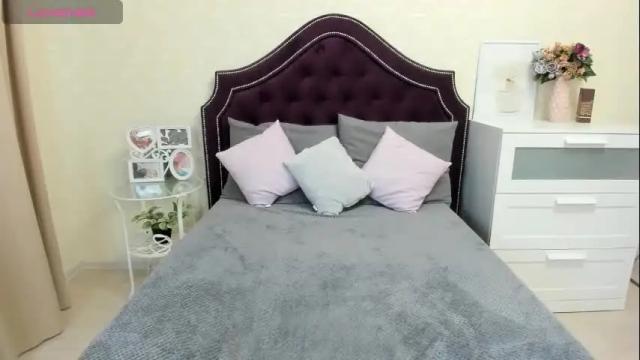 Image 2 of bettyurbane Stream on Chaturbate on 8 days ago