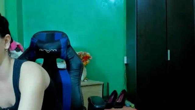 Image 12 of bettyvespoli Stream on Chaturbate on 20 months ago
