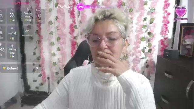Image 11 of bety_cum3 Stream on Chaturbate on 1 month ago