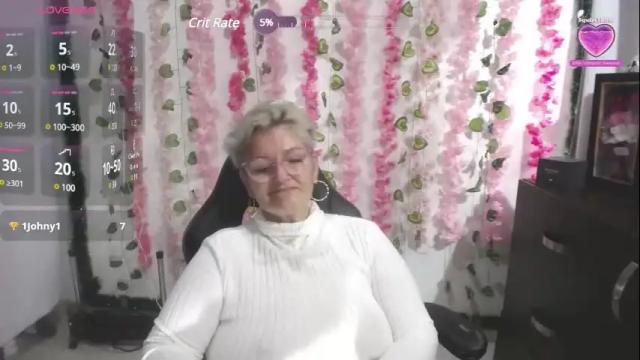 Image 3 of bety_cum3 Stream on Chaturbate on 1 month ago