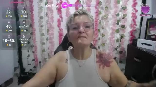 Thumbnail 1, bety_cum3's Stream at Chaturbate, 1 month ago