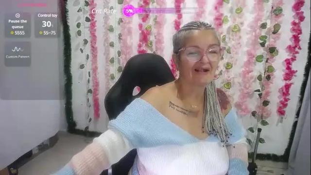Image 11 of bety_cum3 Stream on Chaturbate on 1 month ago