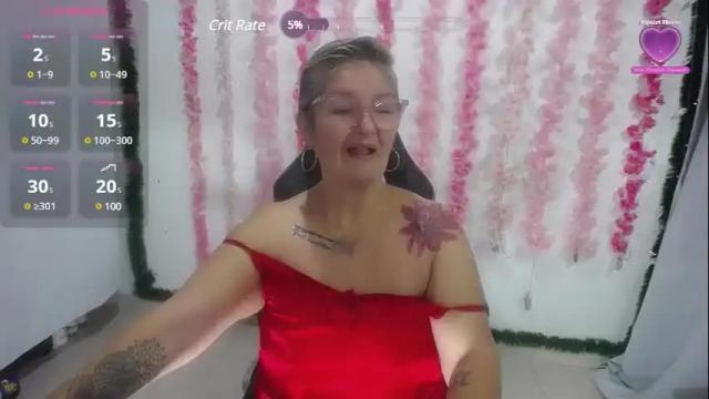 Image 4 of bety_cum3 Stream on Chaturbate on 23 days ago