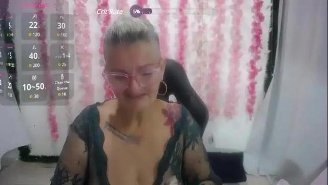 Image 8 of bety_cum3 Stream on Chaturbate on 12 days ago