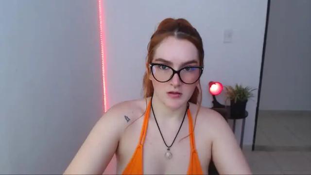 Image 10 of beverly_cutie Stream on Chaturbate on 16 months ago