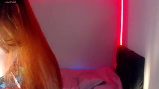 Image 11 of beverly_cutie Stream on Chaturbate on 1 month ago