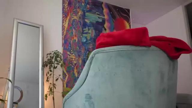 Image 3 of beyllove_d Stream on Chaturbate on 14 months ago
