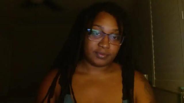 Image 2 of beyondthesheets Stream on Chaturbate on 18 months ago