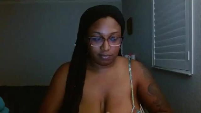 Image 3 of beyondthesheets Stream on Chaturbate on 16 months ago