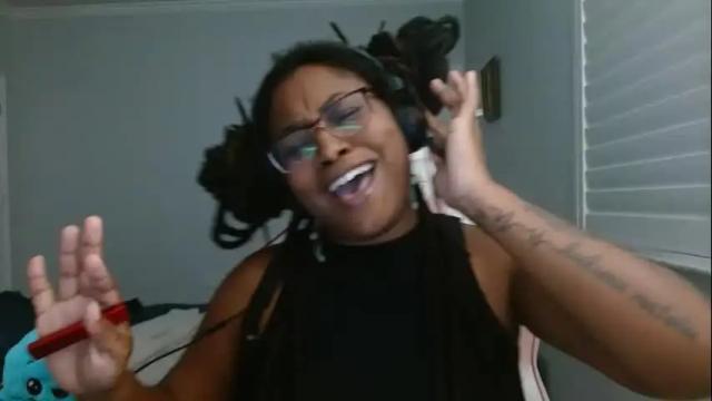 Image 2 of beyondthesheets Stream on Chaturbate on 16 months ago