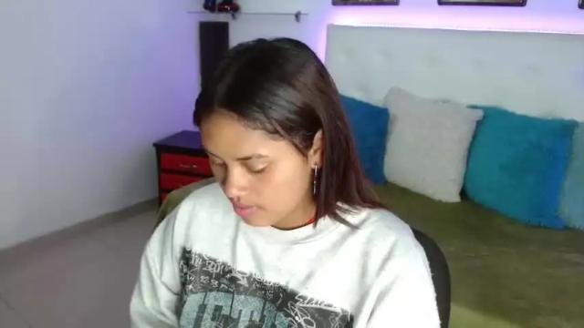 Image 4 of beyonse_21 Stream on Chaturbate on 20 months ago