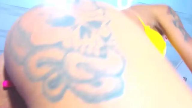 Image 11 of beyota_hornny Stream on Chaturbate on 16 months ago
