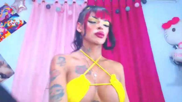 Image 3 of beyota_hornny Stream on Chaturbate on 16 months ago