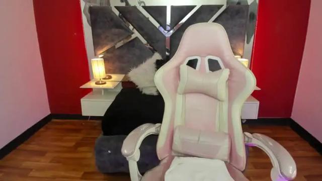 Image 11 of beyota_moon Stream on Chaturbate on 19 months ago