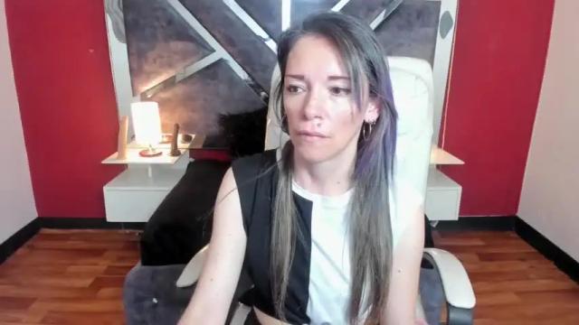 Image 12 of beyota_moon Stream on Chaturbate on 18 months ago
