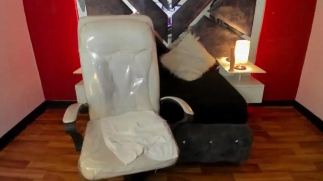Image 10 of beyota_moon Stream on Chaturbate on 18 months ago