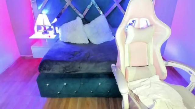 Image 12 of beyota_moon Stream on Chaturbate on 17 months ago