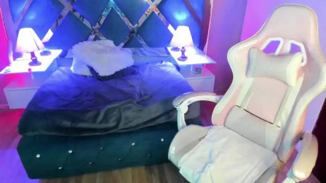 Image 10 of beyota_moon Stream on Chaturbate on 17 months ago