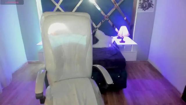 Image 7 of beyota_moon Stream on Chaturbate on 15 months ago