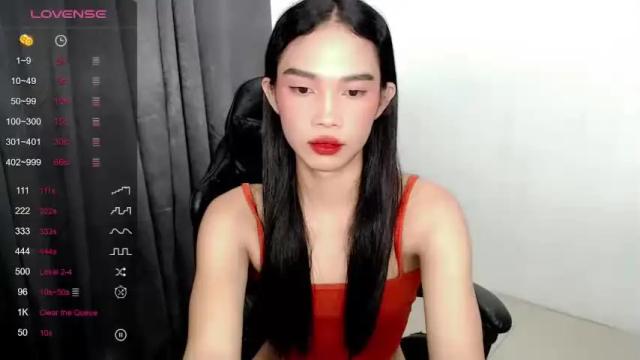 Image 2 of bheahotest Stream on Chaturbate on 26 months ago