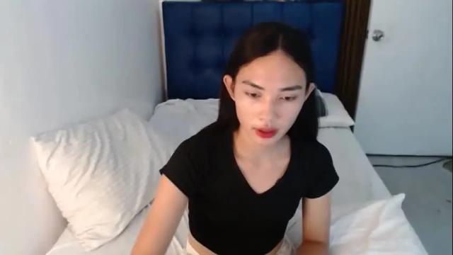 Image 2 of bheahotest Stream on Chaturbate on 9 months ago