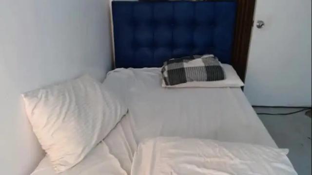 Image 3 of bheahotest Stream on Chaturbate on 9 months ago