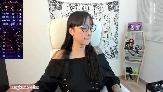 Image 2 of bia863 Stream on Chaturbate on 15 months ago