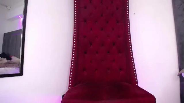 Image 4 of bianca_antonelli Stream on Chaturbate on 1 month ago