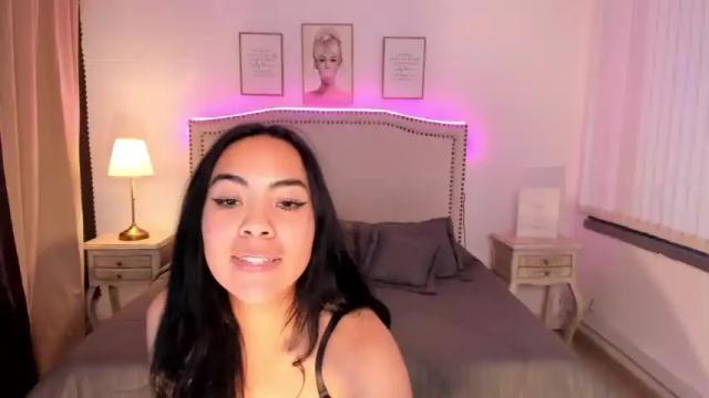 Image 12 of bianca_es Stream on Chaturbate on 18 months ago