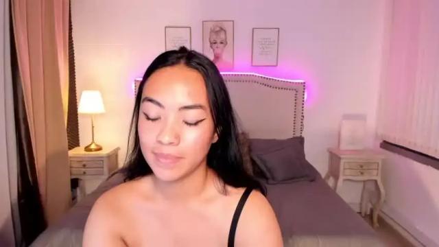 Image 4 of bianca_es Stream on Chaturbate on 18 months ago