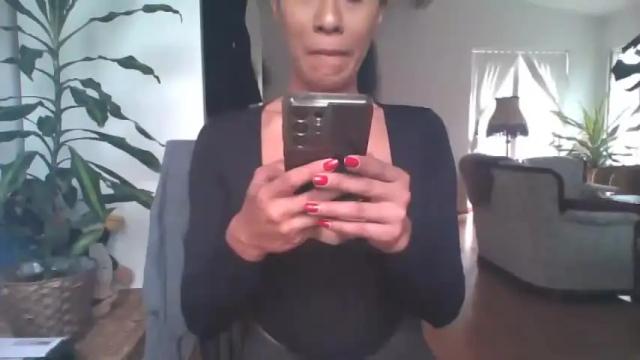 Image 11 of bianca_transpinay Stream on Chaturbate on 20 months ago