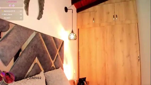 Image 11 of bianca_zaens1 Stream on Chaturbate on 25 days ago