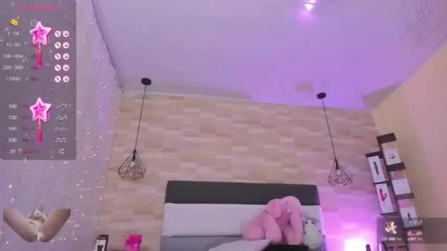 Image 12 of biancaflorit Stream on Chaturbate on 14 months ago