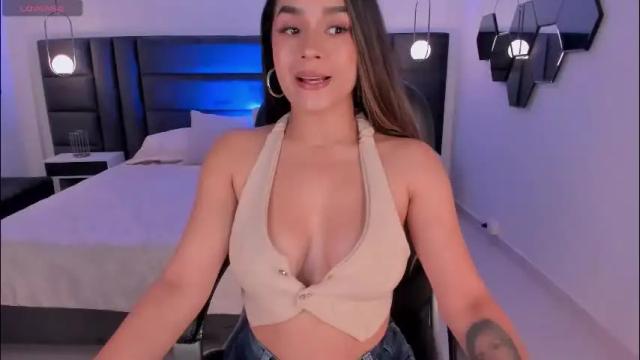 Image 4 of biancapierce_ Stream on Chaturbate on 2 months ago