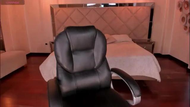 Image 2 of biancapierce_ Stream on Chaturbate on 1 month ago